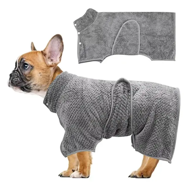Peignoir pour chien en microfibre
